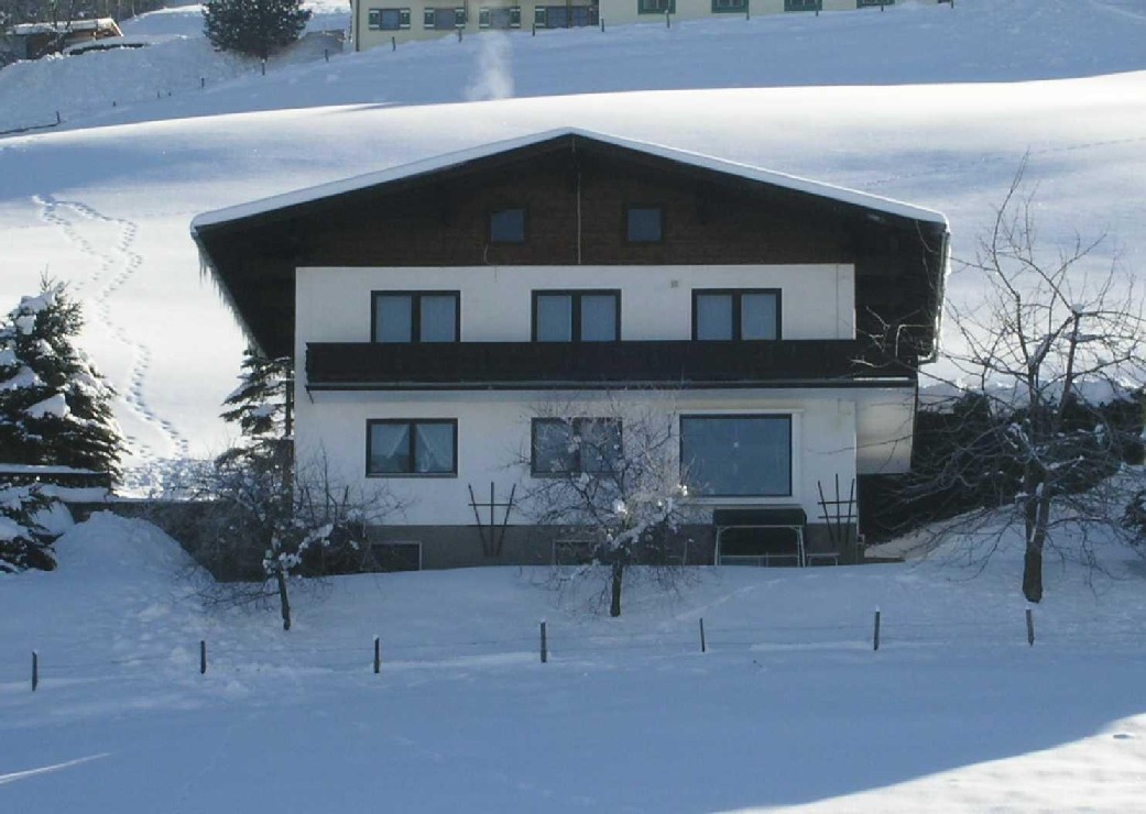Haus Moni im Winter